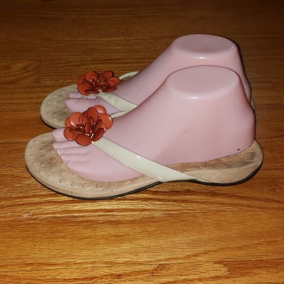 Orthoheel Sandals  - Picture 3 of 7